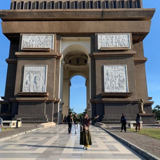 Gumul Paradise Island