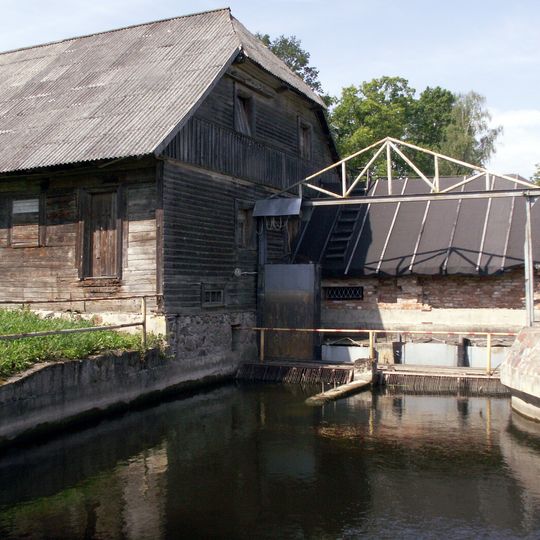 Rudikių malūno tvenkinys