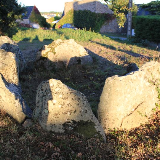Dolmen de Kerhuen Ouest