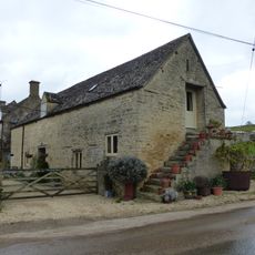Stables to south east of Manor Farmhouse