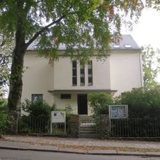 Villa mit Garten (Nebenanlage) und Einfriedung Küchwaldring 6