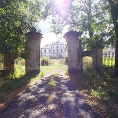 Zespół pałacowy w Sobieszyniu