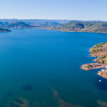 Naturalne i sztuczne jeziora Oksytanii