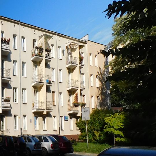 16 Sękocińska Street in Warsaw