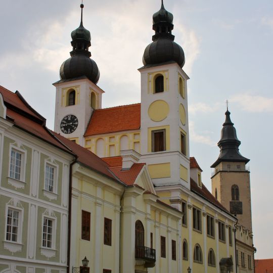 Church of Holy Name of Jesus