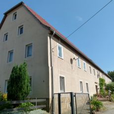 Wohnstallhaus eines Dreiseithofes Schulstraße 4