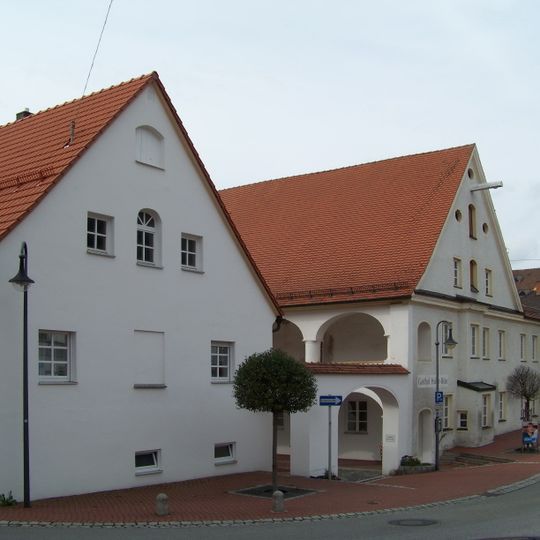 Brauereigasthof Huber mit Nebengebäude