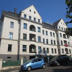 Doppelmietshaus in offener Bebauung mit Vorgarten Terrassenstraße 29; 31