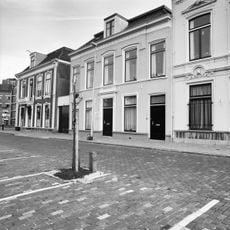 Willemskade 1, Leeuwarden