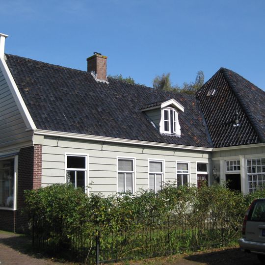 Roomeinde 14, Broek in Waterland