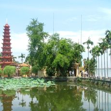 Trấn Quốc Pagoda