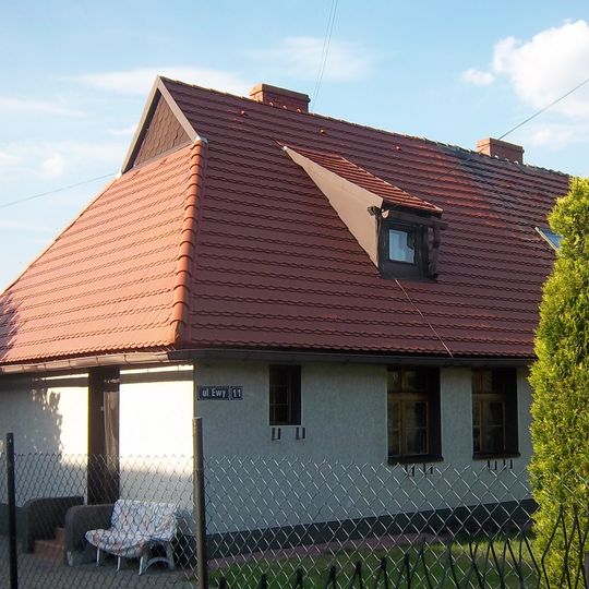 Dom czterorodzinny przy ul. Ewy 1 w Katowicach