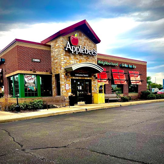 Applebee's Grill + Bar
