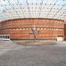 Tettoia vetrata del centro BPL