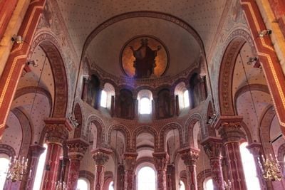 Interior 2