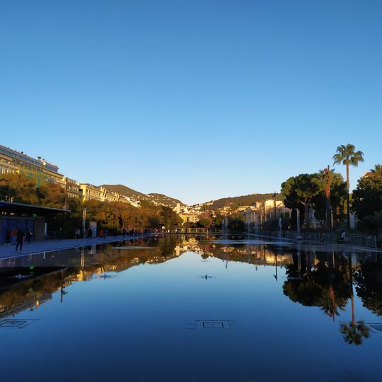 Miroir d’eau géant