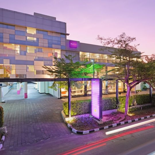 Quest Hotel Simpang Lima Semarang