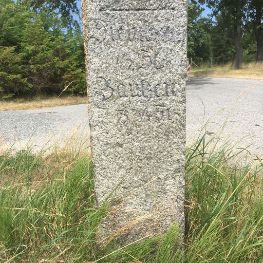 Schweinerden, Wegestein nach Cannewitz