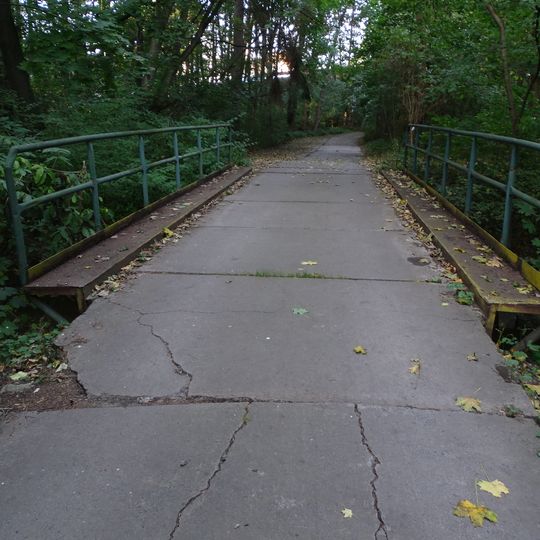 Most přes Kunratický potok severovýchodně od čp. 745 v Krči