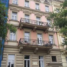 Janáčkovo nábřeží 61