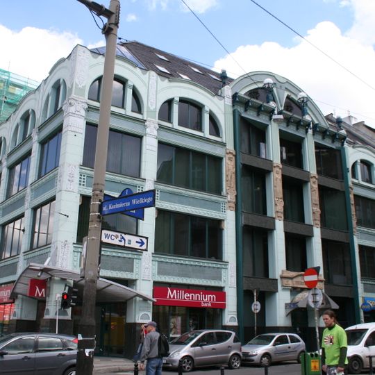 Former warehouse Reussenhof in Wrocław