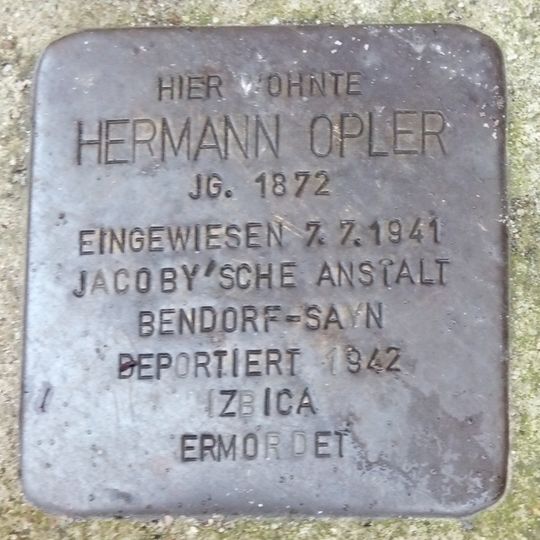 Stolperstein en memoria de Hermann Opler