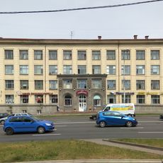 Niezaliežnasci Avenue 77, Minsk