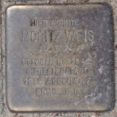 Stolperstein dedicated to Moritz Weis