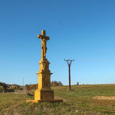 Kříž v Pivoníně na západním okraji