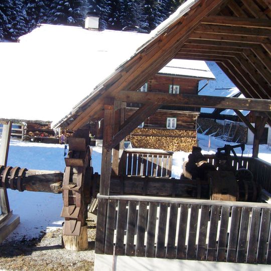 Schwanzhammer samt Wasserrad