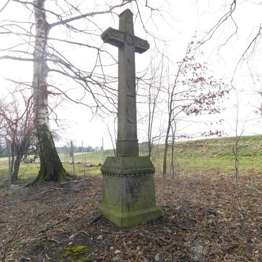 Kříž nad Panským mlýnem v Křešíně