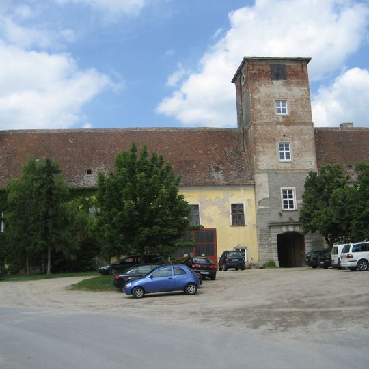 Meierhof des ehem. Schlosses Niederabsdorf