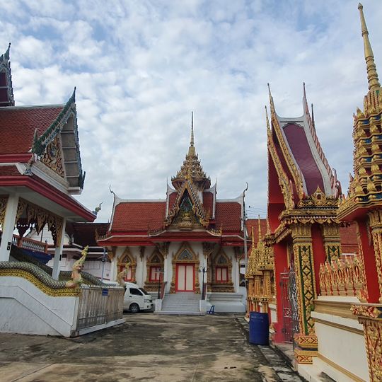 Wat Kla Cha-um
