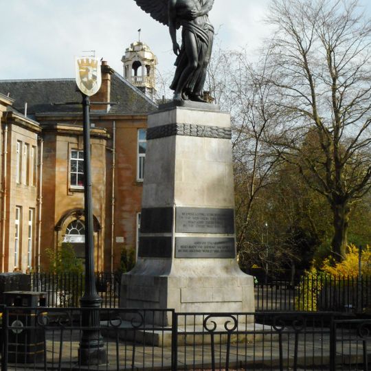 Bearsden, Roman Road, War Memorial