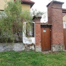 Kaplička ve Lhovicích