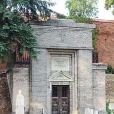 Cmentarz rzym.-kat. z mauzoleami i kostnicą w Chełmnie