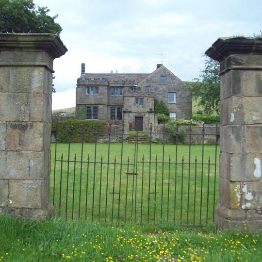 Highlow Hall