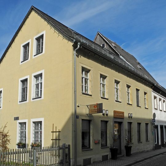 Hertigswalder Straße 2