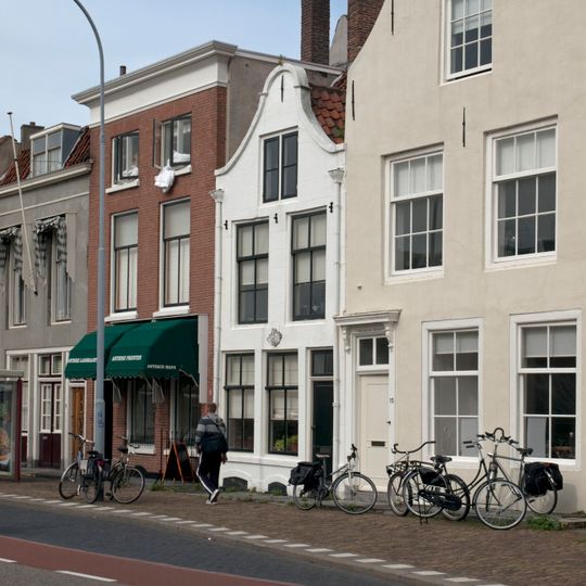 Turfkaai 13, Middelburg