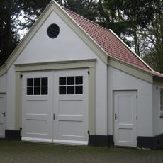 De Pauwhof, garage