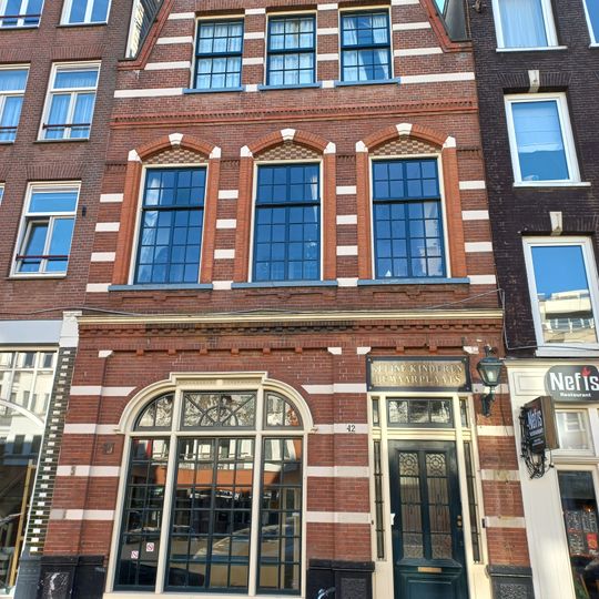 Eerste Van Swindenstraat 42