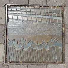 Monument bij het voormalige Joods Weeshuis