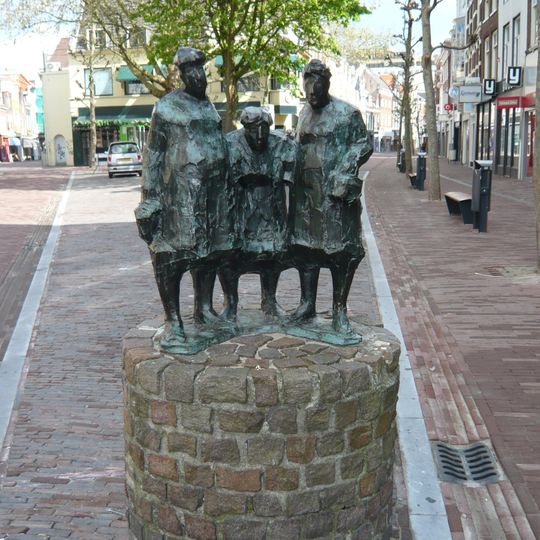 Three shopping women