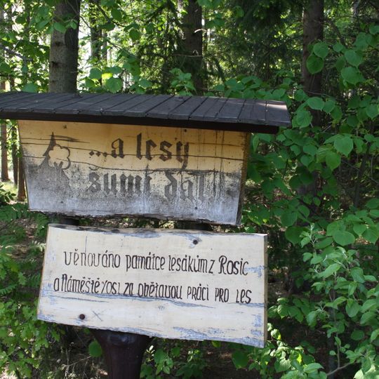 Památník lesáků z Rosic a Náměště nad Oslavou