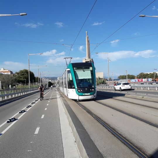 Pont de l'avinguda d'Eduard Maristany