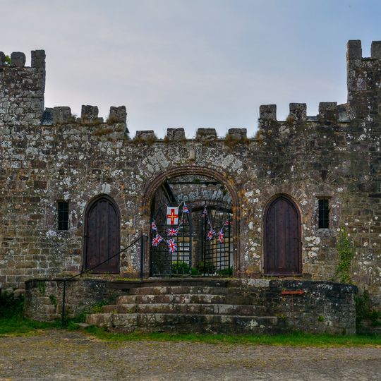 Gatehouse Approximately 30 Metres South Of Dowrich House Including Rubble Walls To North East And South West