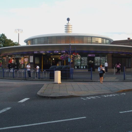 Southgate tube station