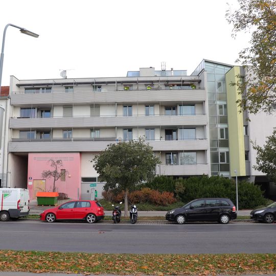 Wohnhausanlage Hanreitergasse 13