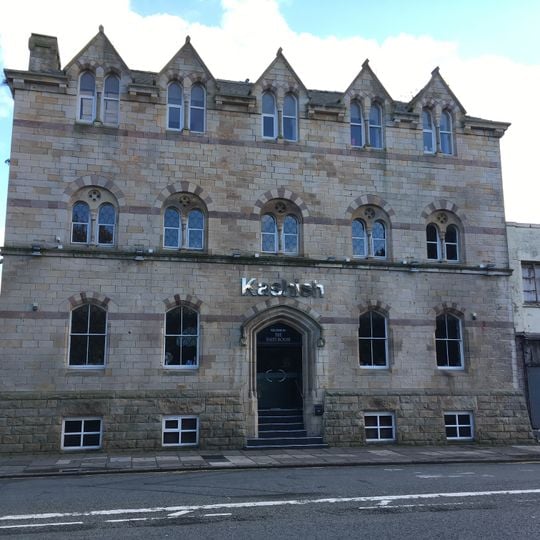 32, Parliament Street