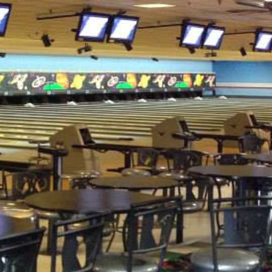 Lisle Lanes Bowling Alley